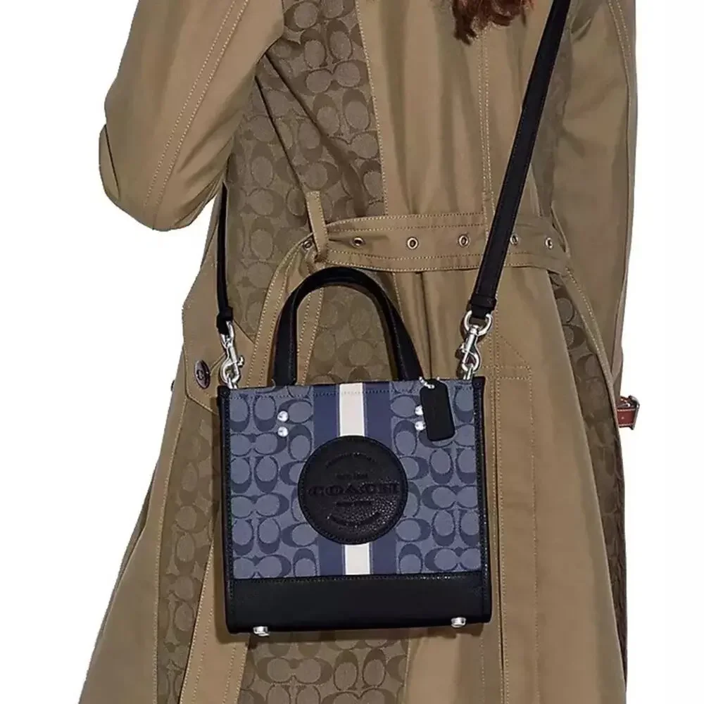 NWT Coach Dempsey Tote Bag 22 In Signature Jacquard With Stripe And Coach Patch - Picture 5 of 13